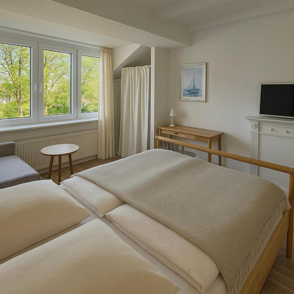 Am Hotel Glücksburg