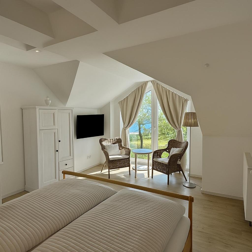 Am Hotel Glücksburg