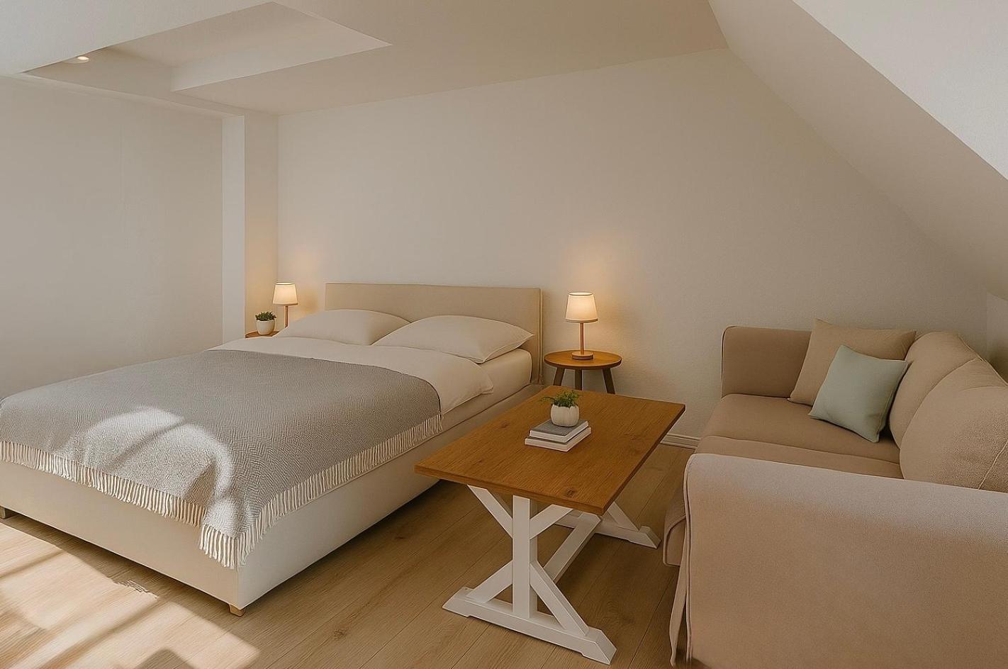 Am Hotel Glücksburg